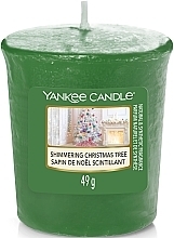 Duftkerze - Yankee Candle Votive Shimmering Christmas Tree — Bild N1