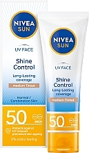 Düfte, Parfümerie und Kosmetik Mattierende Gesichtscreme SPF50 - Nivea Sun UV Face Shine Control Mattifying Effect Medium Tinted Cream SPF50