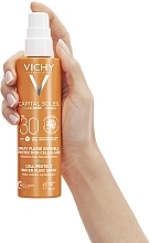 Düfte, Parfümerie und Kosmetik Wasserfestes Sonnenschutz-Körperspray SPF30 - Vichy Capital Soleil Cell Protect Water Fluid Spray SPF30