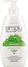 Beruhigendes Waschgel für die Intimhygiene mit Aloe Vera - Avon Simply Delicate — Bild N1