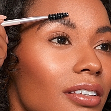 Doppelseitiger Augenbrauenpinsel - Real Techniques Dynamic Duo Brow Brush — Bild N4