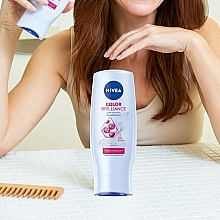 Haarspülung "Intensive Pflege und Farbschutz" - NIVEA Hair Care Color Protect — Bild N6