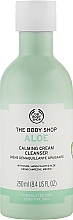 Düfte, Parfümerie und Kosmetik Beruhigende Reinigungscreme für das Gesicht mit Aloe Vera - The Body Shop Aloe Calming Cream Cleanser