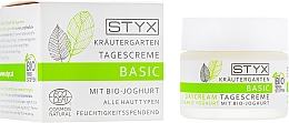 Düfte, Parfümerie und Kosmetik Feuchtigkeitsspendende Tagescreme mit Bio Joghurt für alle Hauttypen - Styx Naturcosmetic Basic Organic Yoghurt Cream