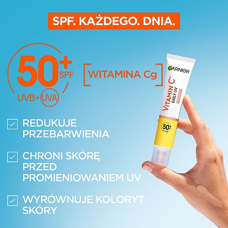 Tages-Sonnenschutzfluid mit Vitamin C für einen strahlenden Teint SPF50+ - Garnier Skin Naturals — Bild N10