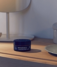 Konturierende Anti-Falten Nachtpflege für das Gesicht 65+ - Nivea Anti-Wrinkle Contouring Night Care 65+ — Bild N5
