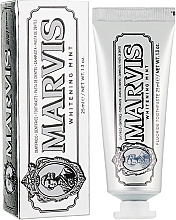 Aufhellende Zahnpasta für Raucher - Marvis Whitening Mint — Bild N2