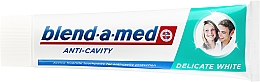 Zahnpasta Anti-Cavity Delicate White - Blend-a-med Anti-Cavity Delicate White — Foto N2
