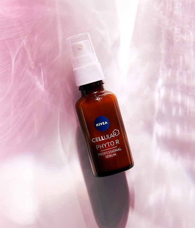 Anti-Falten-Gesichtsserum mit Retinol - Nivea Cellular Phyto Retinol Effect Serum — Bild N4