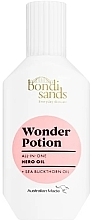 Leichtes aufhellendes und feuchtigkeitsspendendes Hautöl - Bondi Sands Wonder Potion Hero Oil — Bild N1