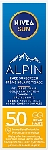 Feuchtigkeitsspendende Gesichtscreme mit Sonnen- und Kälteschutz SPF 50 - Nivea Sun Alpin Sun Cream for Face SPF 50+ — Bild N1