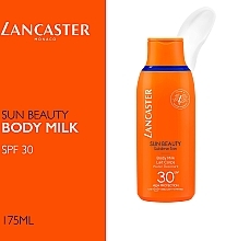 Wasserfeste Körperlotion mit Sonnenschutz - Lancaster Sun Beauty Sublime Tan Body Milk SPF30 — Bild N5