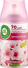 Düfte, Parfümerie und Kosmetik Lufterfrischer-Spray Asiatische Kirschblüte - Air Wick Freshmatic Pure (Refill)