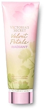 Körperlotion - Victoria's Secret Velvet Petals Radiant — Bild N1
