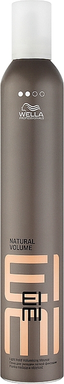 Volumen-Haarmousse für leichten Halt - Wella Professionals EIMI Styling Natural Volume — Bild N1