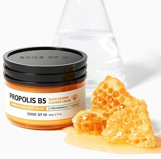 Beruhigende Creme mit Propolis für strahlende Haut - Some By Mi Propolis B5 Glow Barrier Calming Cream — Bild N2