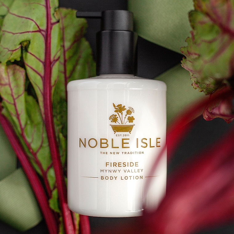 Noble Isle Fireside - Körperlotion Fireside — Bild N3