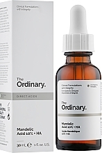 Gesichtspeeling mit Mandel- und Hyaluronsäure - The Ordinary Mandelic Acid 10% + HA — Bild N2