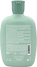 Seboregulierendes Shampoo mit Leinsamenextrakt für fettige Kopfhaut - Alfaparf Semi Di Lino Scalp Rebalance Balancing Low Shampoo — Bild N2