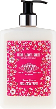 Düfte, Parfümerie und Kosmetik Duschcreme mit Shea und Kirschblüte - Institut Karite Fleur de Cerisier Shea Cream Wash Cherry Blossom