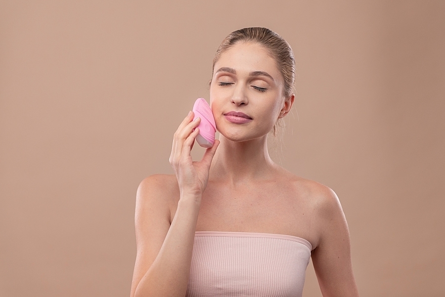 Reinigende Ultraschall-Massagebürste für das Gesicht - Garett Beauty Clean — Bild N4