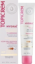 Feuchtigkeitsspendende Selbstbräunungscreme für Gesicht und Hals - Topicrem Hydra+ Radiance Progressive Tan — Bild N2