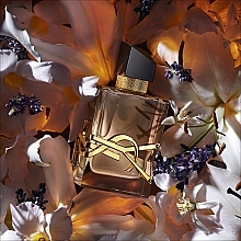 Yves Saint Laurent Libre Flowers & Flames  - Eau de Parfum — Bild N3