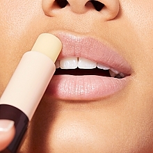 Lippenbalsam mit Honig und Sonnenblume - Nuxe Reve de Miel Lip Moisturizing Stick — Bild N5