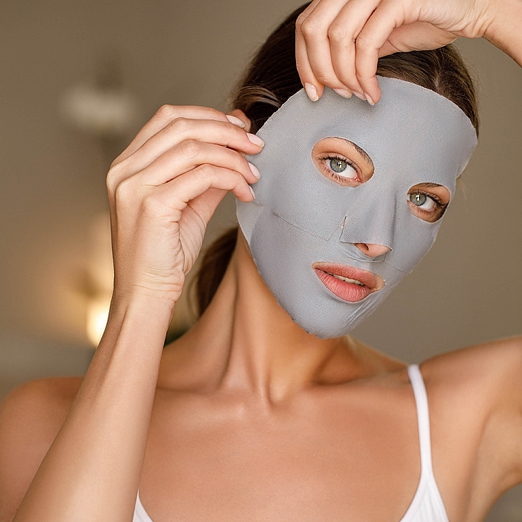 Reinigende Tuchmaske für das Gesicht mit Schlamm - Ahava Purifying Mud Sheet Mask — Bild N6