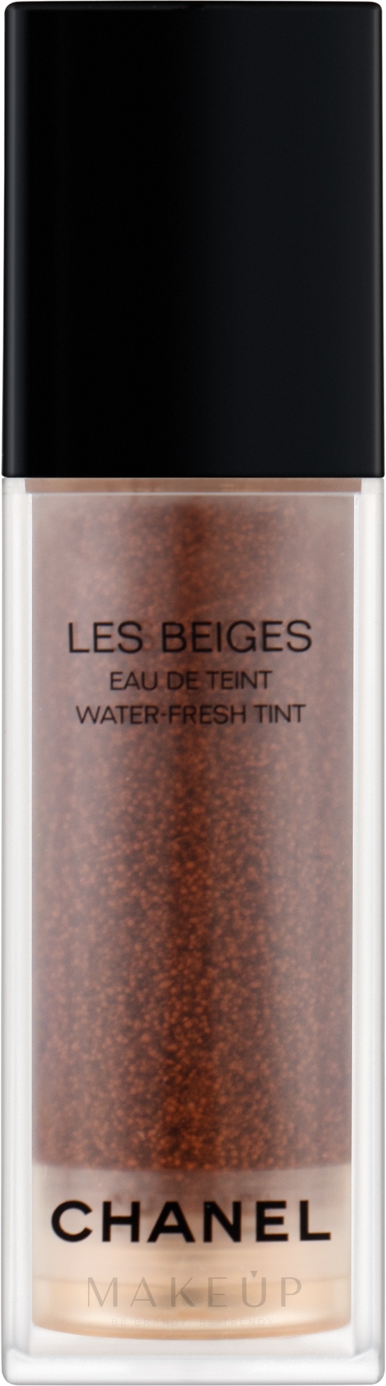 Grundierung mit Mikrokapsel-Pigmenten - Chanel Les Beiges Eau De Teint — Foto Deep