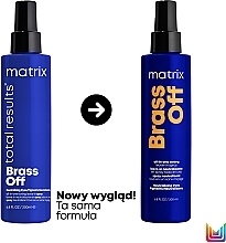 Haarspray - Matrix Total Results Brass Off All-In-One Toning Leave In Spray — Bild N2