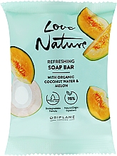 Belebende Seife mit Bio-Kokoswasser und Melone - Oriflame Love Nature — Bild N1