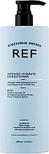 Intensiv feuchtigkeitsspendende und farbschützende Haarspülung mit Bio-Kokos- und Bergamotteöl - REF Intense Hydrate Conditioner — Bild N4