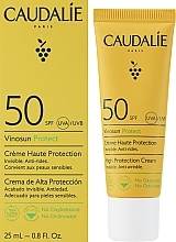 GESCHENK! Sonnenschutzcreme SPF50 - Caudalie Vinosun High Protection Cream SPF50 — Bild N1