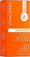 Getöntes und mattierendes Gesichtsfluid - Lancaster Sun Sensitive Tinted Mattifying Fluid SPF50 — Bild N3