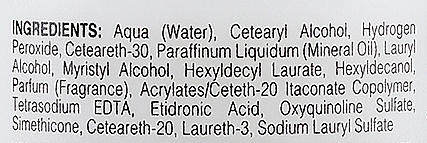 Entwicklerlotion 1,05% - Fanola Acqua Ossigenata Perfumed Hydrogen Peroxide Hair Oxidant 3.5vol 1.05% — Bild N5