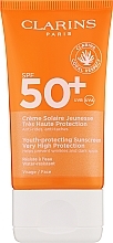 Anti-Falten-Sonnenschutzcreme - Clarins Youth-Protecting Sunscreen SPF 50 — Bild N1