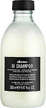 Düfte, Parfümerie und Kosmetik Weichmachendes und feuchtigkeitsspendendes Shampoo mit Roucou-Öl für alle Haartypen - Davines Oi Absolute Beautifying Shampoo With Roucou Oil