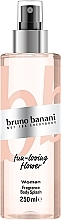 Düfte, Parfümerie und Kosmetik Bruno Banani Woman Fun-loving Flower - Parfümiertes Körperspray 