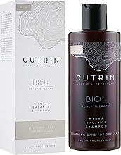 Düfte, Parfümerie und Kosmetik Feuchtigkeitsspendendes und balancierendes Shampoo für trockene Kopfhaut - Cutrin Bio+ Hydra Balance Shampoo