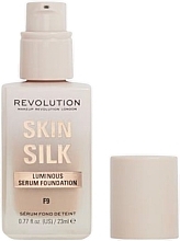 Düfte, Parfümerie und Kosmetik Foundation - Makeup Revolution Skin Silk Serum Foundation