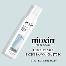 Volumengebendes Mousse  - Nioxin Pro Clinical Density Defend Volumizing + Thickening Mousse  — Bild N2