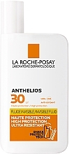 Düfte, Parfümerie und Kosmetik Sonnenschutzfluid für das Gesicht SPF 30 - La Roche-Posay Anthelios Invisible Ultra-resistant SPF30