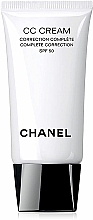 Düfte, Parfümerie und Kosmetik CC Gesichtscreme mit hoher Deckkraft für ein natürliches und leuchtendes Finish SPF 50 - Chanel CC Cream Complete Correction SPF50