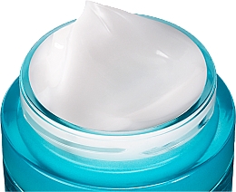 Glättende und aufpolsternde Gesichtscreme für empfindliche Haut - Biotherm Aquasource Everplump Moisturizer Cream — Bild N3