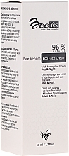 Düfte, Parfümerie und Kosmetik Regenerierende und nährende Gesichtscreme für Tag und Nacht mit 96% natürlichen Inhaltsstoffen - BeeYes Bee Venom Eco Face Cream