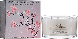 Dreifache Dochtkerze mit orientalischen Gewürzen und Kirschblüten - The English Soap Company Oriental Spice & Cherry Blossom Triple Wick Candle — Bild N2
