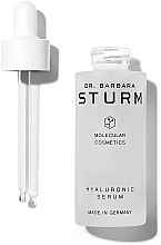 Gesichtsserum mit Hyaluronsäure - Dr. Barbara Sturm Hyaluronic Serum — Bild N1