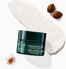 Gesichtspeeling-Maske mit Aprikosenkernpulver und Salicylsäure für alle Hauttypen - Nuxe Bio Organic Micro-Exfoliating Cleansing Mask — Bild N2