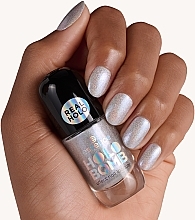 Nagellack - Essence Holo Bomb Effect Nail Lacquer  — Bild N4